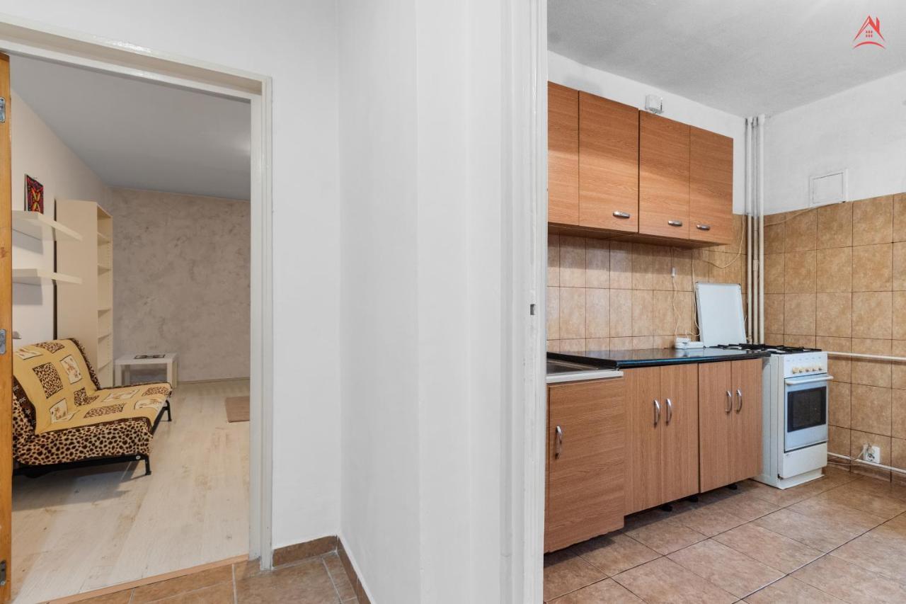 Dristor Large And Cozy Apartment Bukarest Exteriör bild
